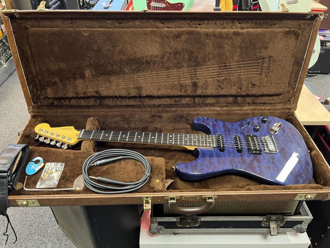 Fender American Deluxe Stratocaster QMT HSS with Rosewood Fretboard 2004 Cobalt Blue Transparent