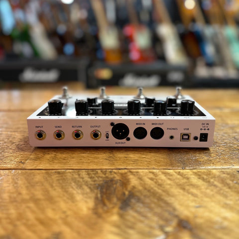 Mooer Audio Preamp Live