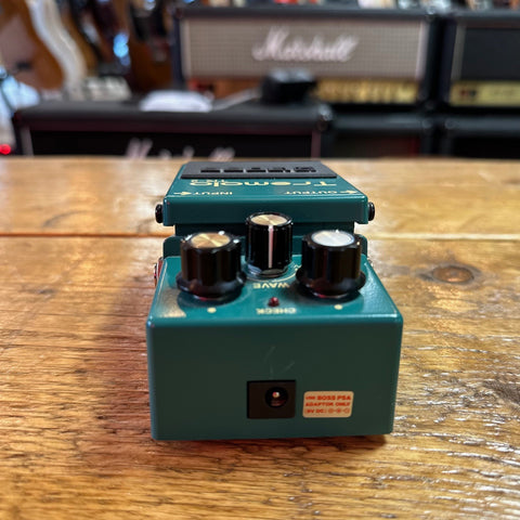 Boss TR-2 Tremolo Pedal