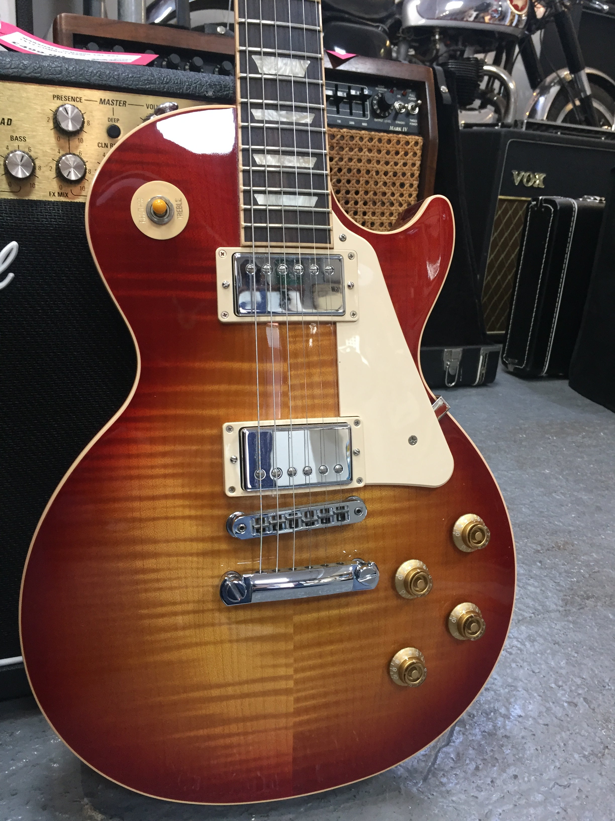 Gibson Les Paul Traditional AA Top Heritage Cherry Sunburst 2016 (Cust ...