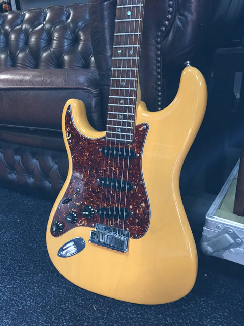 Fender American Deluxe Stratocaster Butterscotch Left Hand 2003
