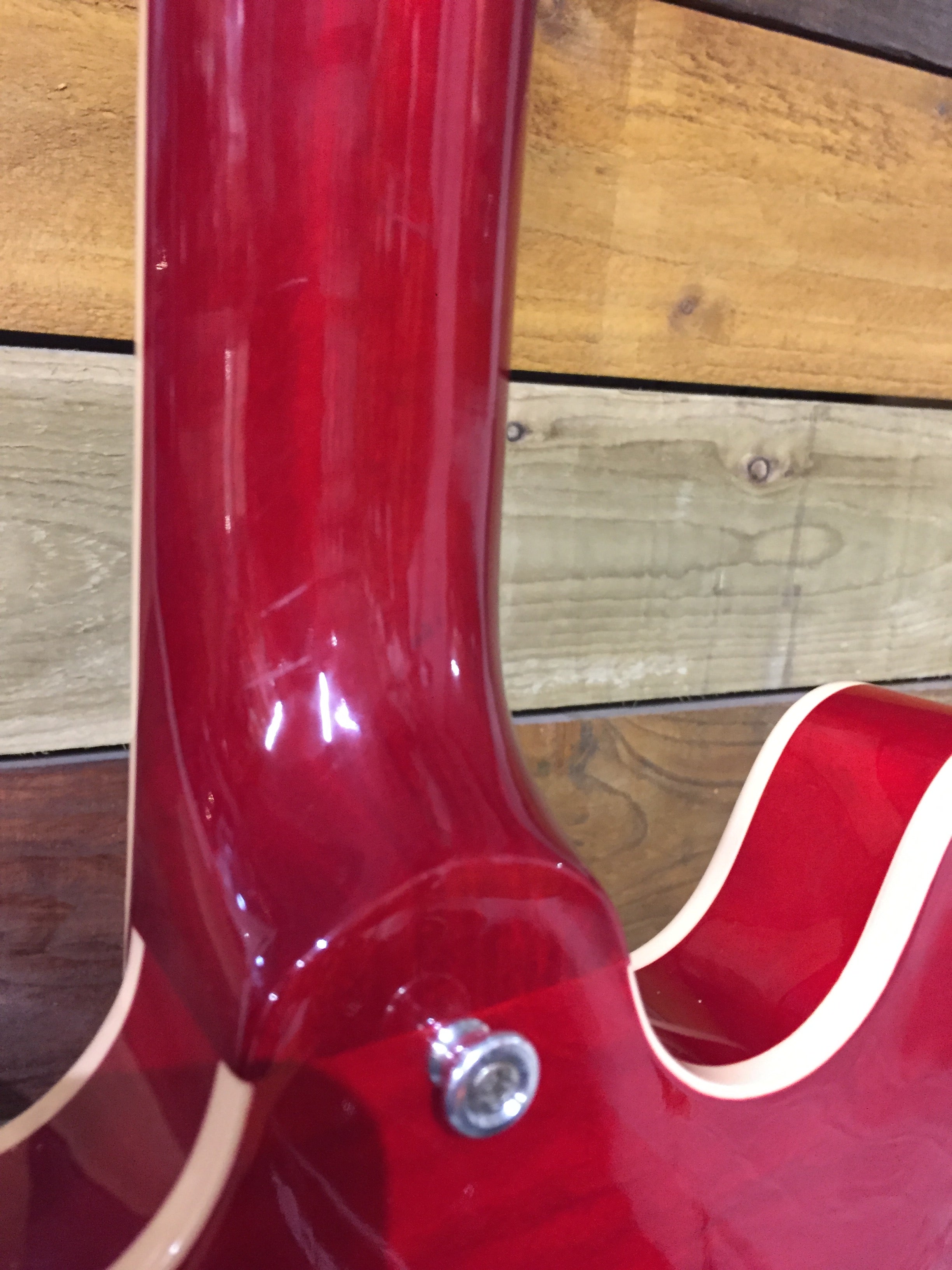 Gibson ES-335 Figured Top Block Inlay Cherry Memphis 2015 – MotoMusic