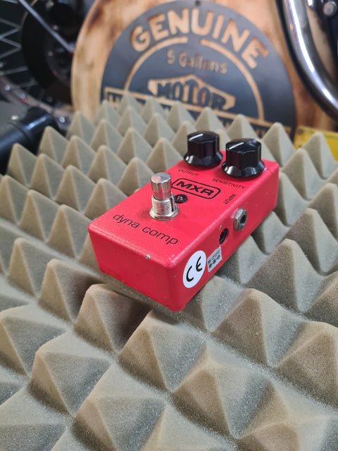 MXR Dyna Comp M-102