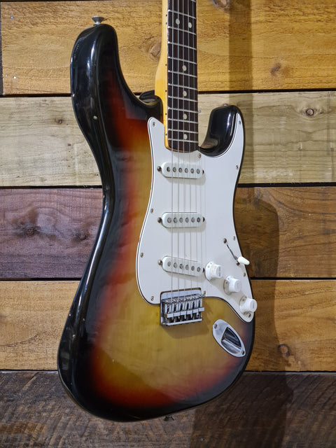 Fender Stratocaster with 3-Bolt Neck, Rosewood Fretboard 1971 Sunburst