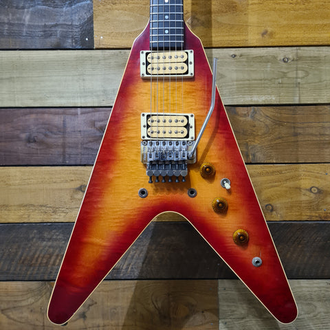 Gibson The "V" CMT Floyd Rose 1981 Cherry Sunburst