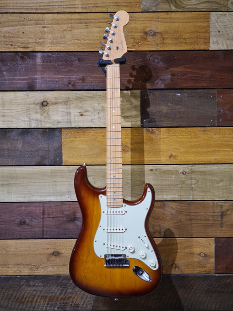 Fender Deluxe Stratocaster 2008 - Sunburst
