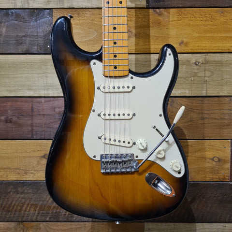 Fender M.I.J 54 Re-issue Strat - Sunburst