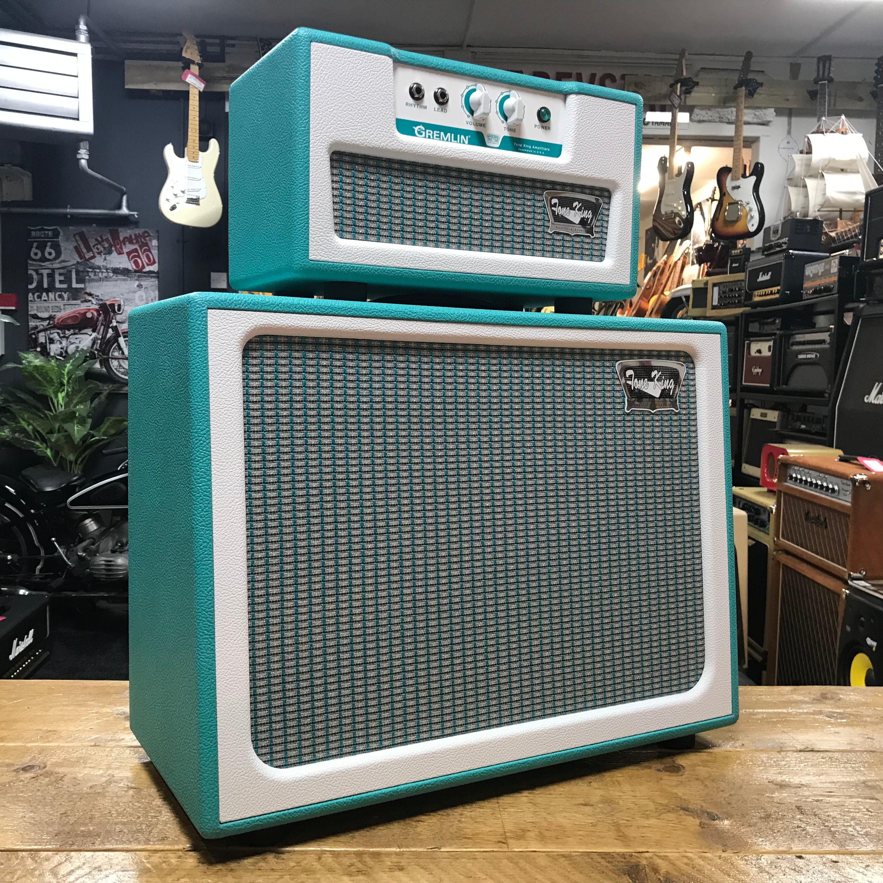 Tone King Gremlin Head & Imperial 112 Cabinet in Turquoise  display picture 1