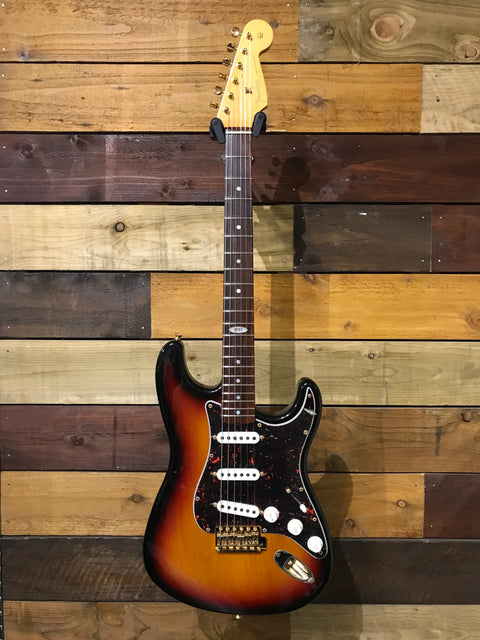 Fender Collectors Edition Stratocaster in Three-Tone Sunburst 1997