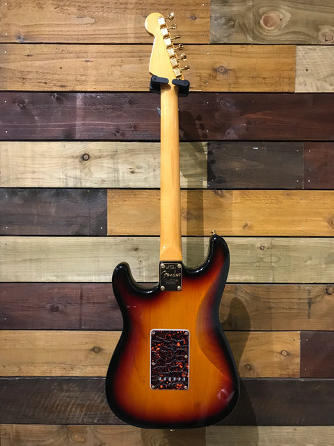 Fender Collectors Edition Stratocaster in Three-Tone Sunburst 1997