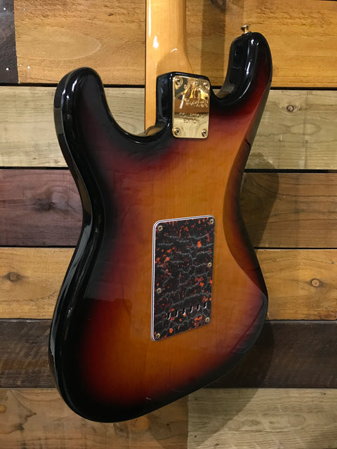 Fender Collectors Edition Stratocaster in Three-Tone Sunburst 1997