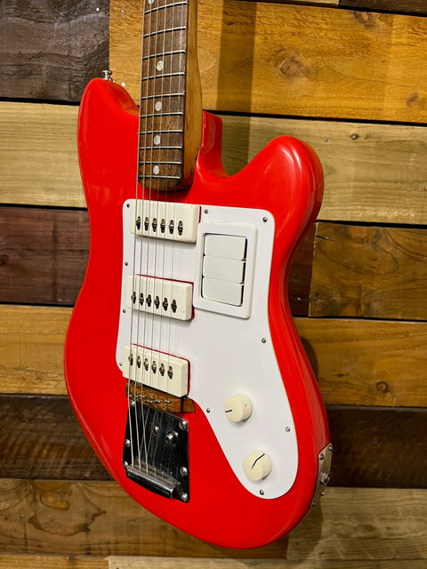 Futurama 3 Red 1963