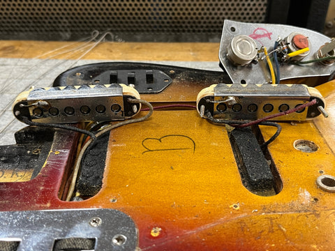 Fender Jaguar Sunburst 1963