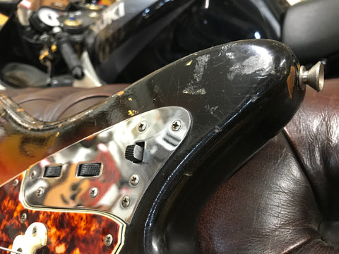 Fender Jaguar Sunburst 1963