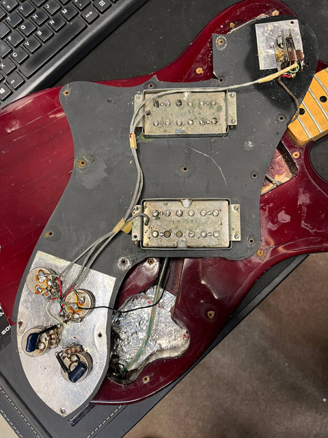 Fender Telecaster Deluxe Wine Red 1975-1978