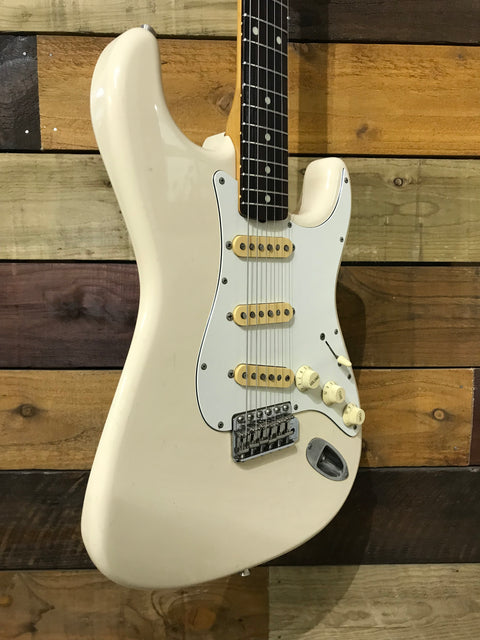 Fender ST-62 Stratocaster MIJ Olympic White 1990