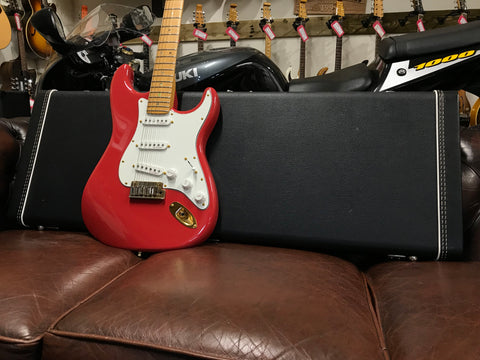 Fender Custom Shop Custom Deluxe Stratocaster "Kinsman" 2013