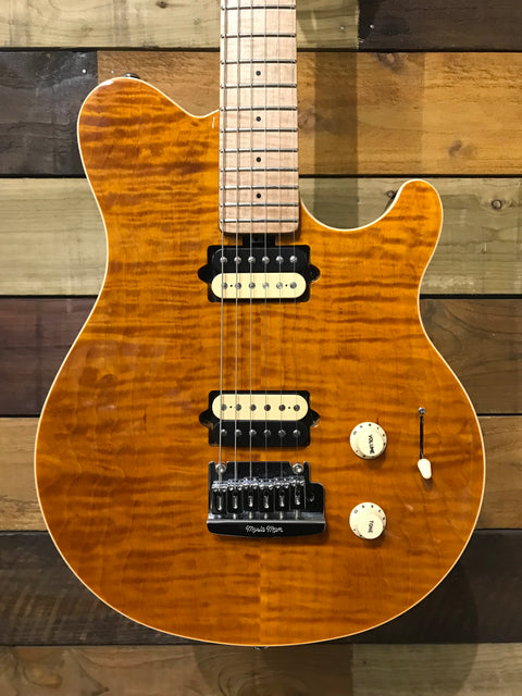 Musicman AXIS Super Sport HH Tremolo 2019