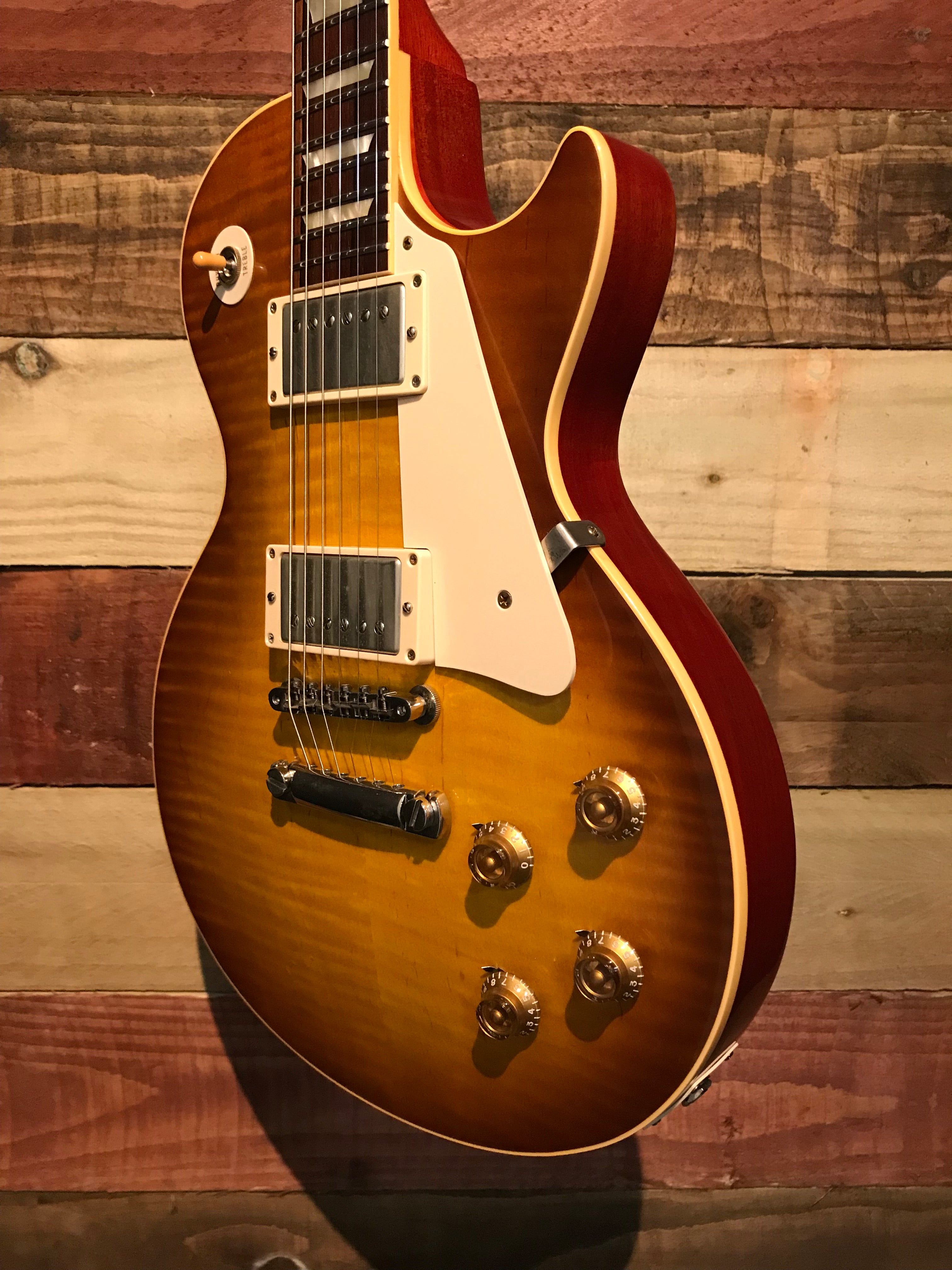 Gibson Custom Shop Les Paul R9 Honeyburst 2007 – MotoMusic