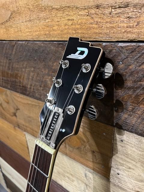 Duesenburg TV Starplayer In Surf Green