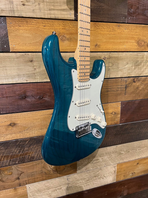 Fender Stratocaster Plus Teal 2002 MINT