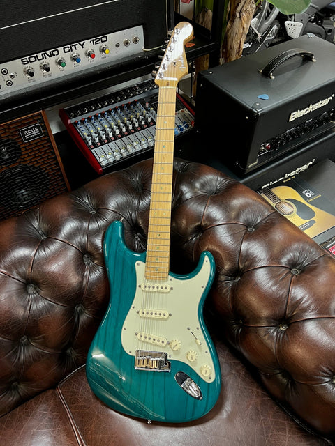 Fender Stratocaster Plus Teal 2002 MINT