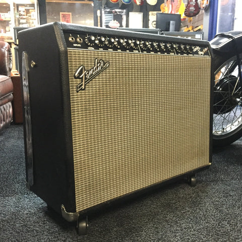 Fender Twin Amp Celestion G12M Cream Back Speakers 2004