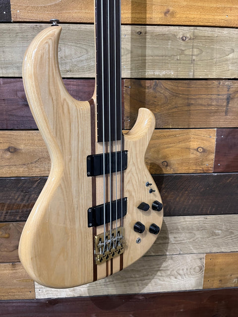 Aria Pro II SB900 Japan Fretless Vintage Bass 1980's