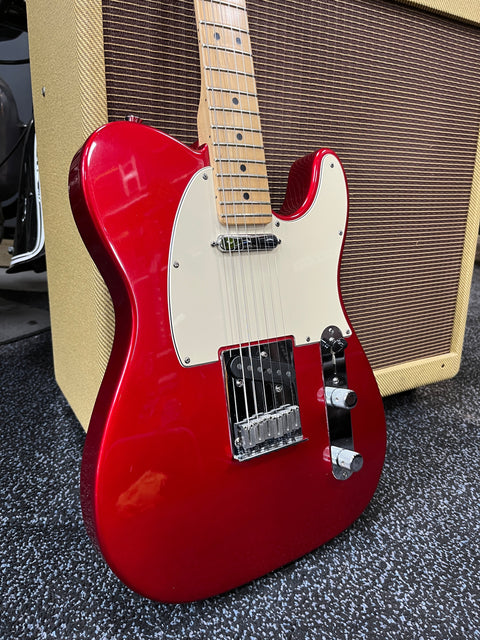 Fender USA Standard Telecaster Candy Apple Red Maple Neck 2004
