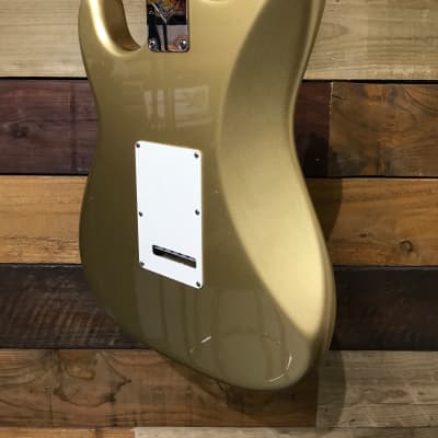 Fender Custom Shop Custom Classic Stratocaster in Aztec Gold 2009