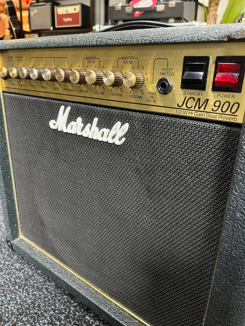 Marshall JCM 900 Model 4101 100-Watt Hi Gain Dual Reverb 1x12 Combo