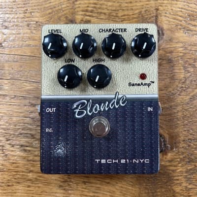 Tech 21 SansAmp Character Series Blonde