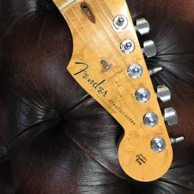 Fender Custom Shop Custom Classic Stratocaster in Aztec Gold 2009
